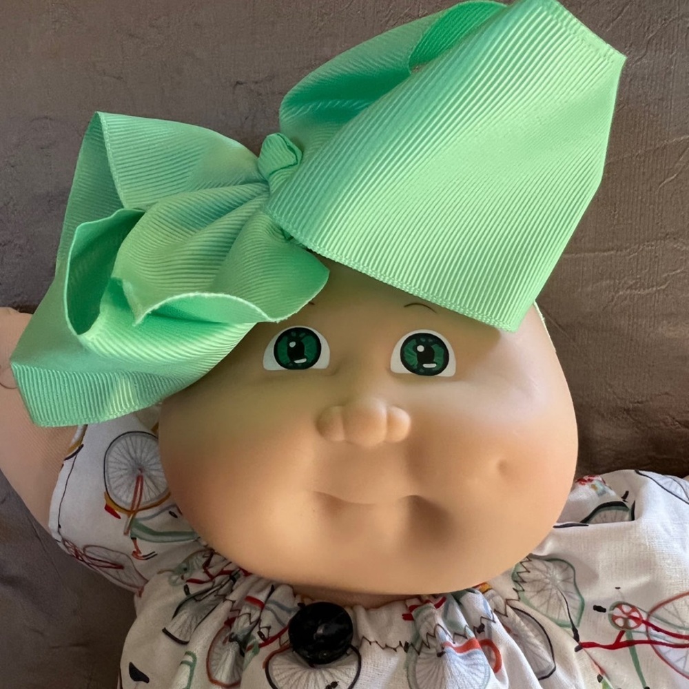 Vintage Coleco Cabbage Patch mid with custom outfit